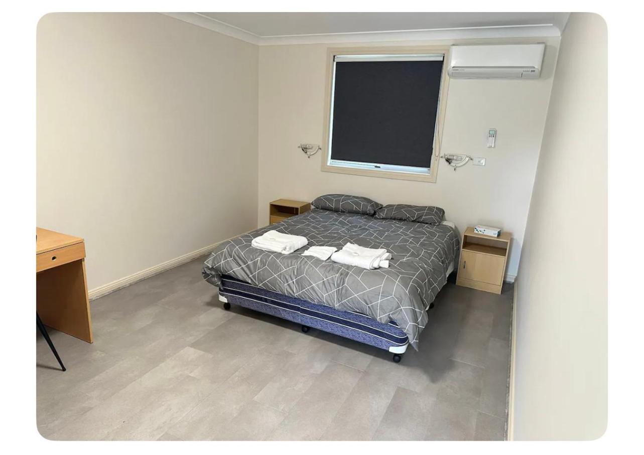 Yetholme Motel Екстер'єр фото