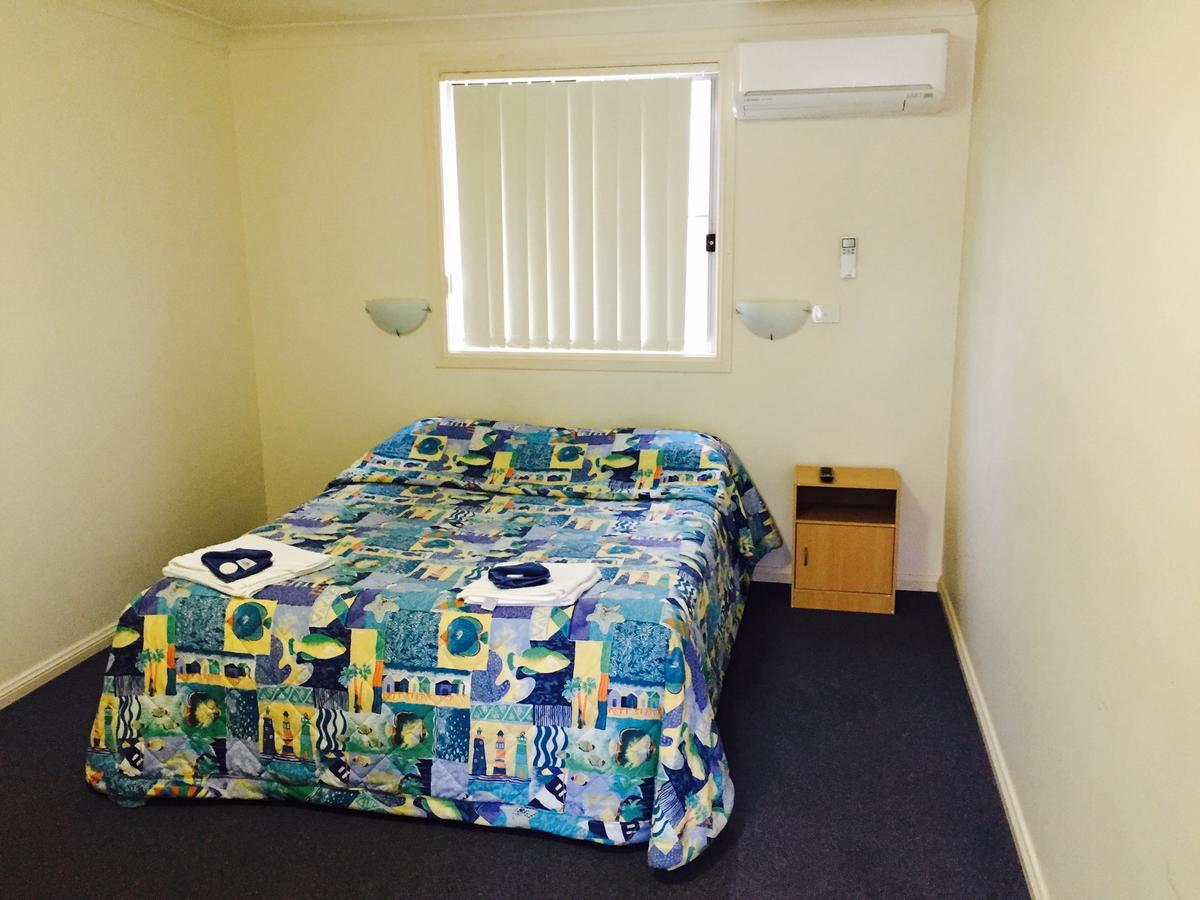Yetholme Motel Екстер'єр фото